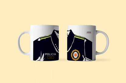 Taza de cerámica con el dibujo del polo de la policia local. Con el escudo de la policia de Catalunya personalizadle y el TIP de cada agente